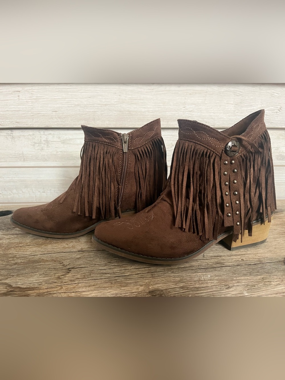 Roper Women’s Brown Fringe Suede Ankle Boots size 6.5